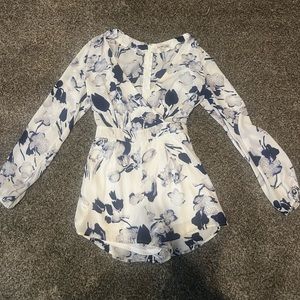 Women’s Charlotte Russe floral romper, Size small